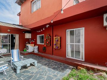 VENTA LOTE DE 464 METROS USAB 2 MONTE CASTRO