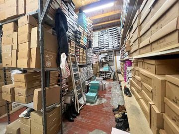 VENTA DE LOCAL EN NUÑEZ MAS DEPARTAMENTO