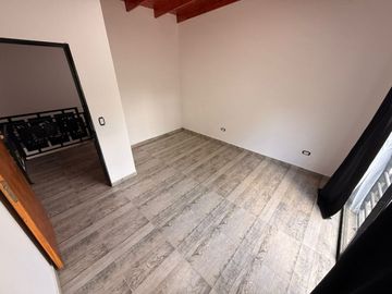 CASA 5 AMBIENTES PILETA COCHERA GENERAL RODRÍGUEZ