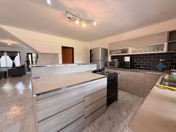 CASA 5 AMBIENTES PILETA COCHERA GENERAL RODRÍGUEZ