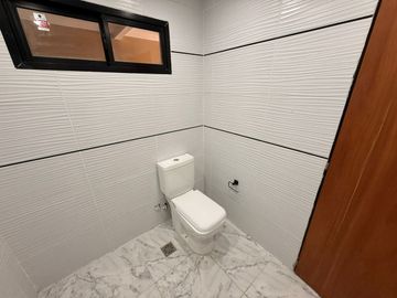 CASA 5 AMBIENTES PILETA COCHERA GENERAL RODRÍGUEZ