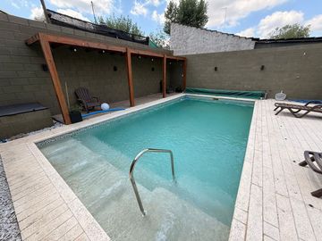 CASA 5 AMBIENTES PILETA COCHERA GENERAL RODRÍGUEZ