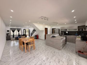 CASA 5 AMBIENTES PILETA COCHERA GENERAL RODRÍGUEZ