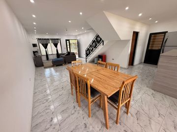 CASA 5 AMBIENTES PILETA COCHERA GENERAL RODRÍGUEZ