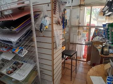 VENTA LOCAL VILLA MITRE