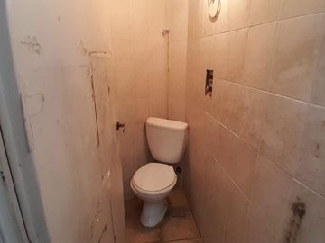 VENTA LOCAL VILLA MITRE