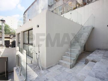 PH 4 AMBIENTES TERRAZA PATIO REFACCIONADO A NUEVO