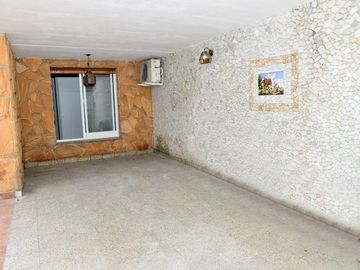 CASA 4 AMBIENTES PARQUE PILETA  FINANCIACION