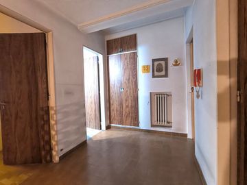 VENTA CASA 4 AMBIENTES MULTIFAMILIAR COCHERA