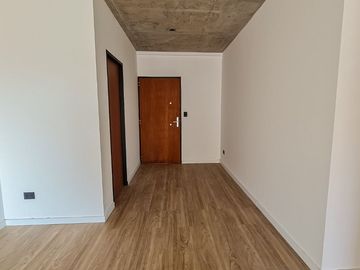 DEPARTAMENTO 4 AMBIENTES ESPACIO GUARDACOCHE