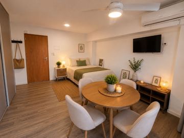 MODERNO MONOAMBIENTE CON BALCÓN EN VENTA. LOURDES