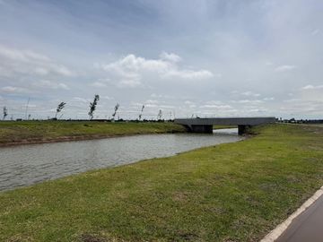 VENTA LOTE  FUNES LAKES FRENTE SUR - OPORTUNIDAD!!