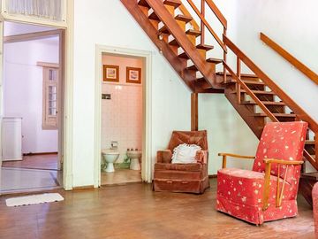 CASA 3 DORMI CON PATIO Y QUINCHO EN VENTA ABASTO
