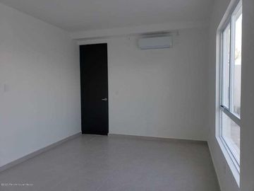 Zakia departamento en planta baja en venta RAH3474