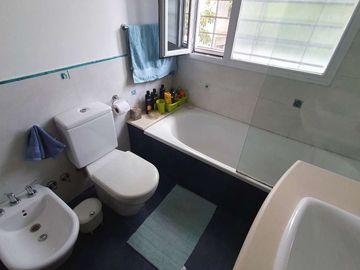 Casa 3 dormitorios en venta . Pileta. Alberdi río.