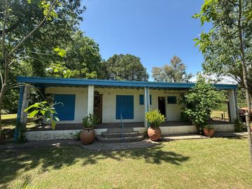VENTA CASA 4 AMBIENTES AL RIO EN ZARATE CAMPANA