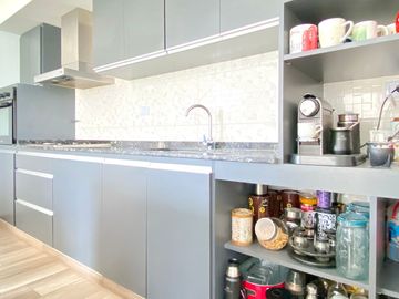 Venta Casa 1 Planta 5 Amb. Pileta a Laguna Cantón