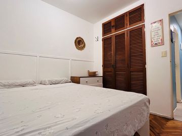 VENTA DEPTO 2 AMB CON BALCÓN Y PATIO  EXCELENTE