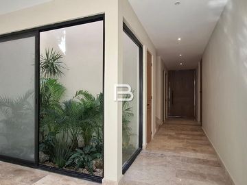 En Venta Casa en Residencial Via Cumbres en Cancun