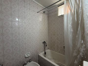 Venta dos ambientes en Retiro con Balcón