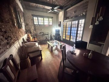 VENTA CASA VILLA DEVOTO 3 AMB C/COCHERA Y TERRAZA
