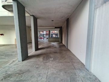 VENTA COCHERA DOBLE CUBIERTA  MORON CENTRO
