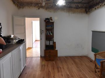 VENTA CASA 3 AMBS HAEDO PARQUE PILETA A RECICLAR