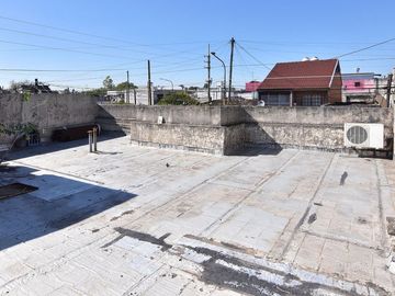 VENTA CASA 3 AMBS HAEDO PARQUE PILETA A RECICLAR