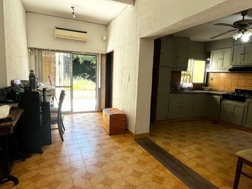 VENTA CASA 3 AMBS HAEDO PARQUE PILETA A RECICLAR