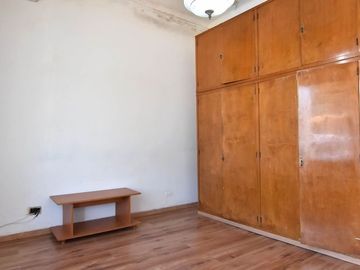 VENTA CASA 3 AMBS HAEDO PARQUE PILETA A RECICLAR
