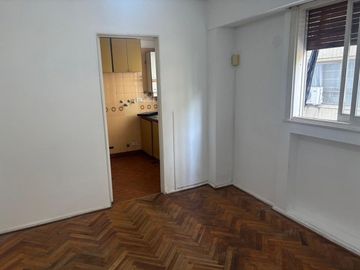 VENTA DEPTO 2 AMB. CON COCHERA EN VILLA DEL PARQUE