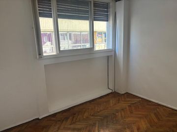 VENTA DEPTO 2 AMB. CON COCHERA EN VILLA DEL PARQUE