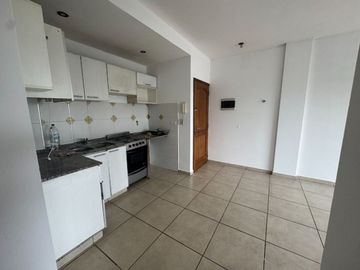 VENTA DEPTO 2 AMB MORENO CENTRO. FINANCIACIÓN PRIV