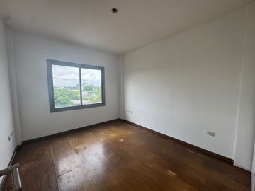 VENTA DEPTO 2 AMB MORENO CENTRO. FINANCIACIÓN PRIV