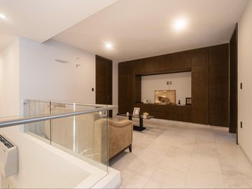 PUNTA TIBURON MARINA Y GOLF, Casa en VENTA con alberca y 5 recamaras, una en PB
