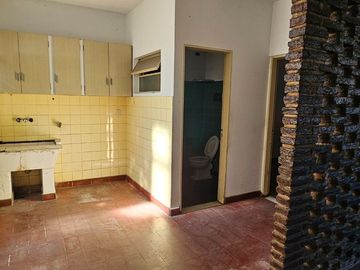 Venta Casa Patio Terraza Cochera en Liniers