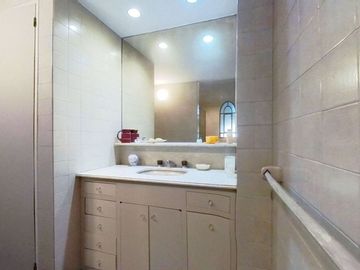VENTA CASA JARDIN PILETA COCHERA LINIERS