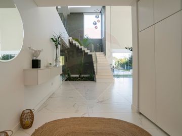 CASA EN ALQUILER BERAZATEGUI FINCAS II