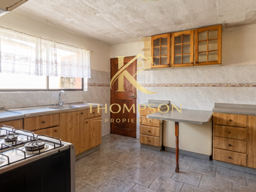 VENTA CASA 5 DORMITORIOS 4 BAÑOS BODEGA ESTACIONAMIENTOS