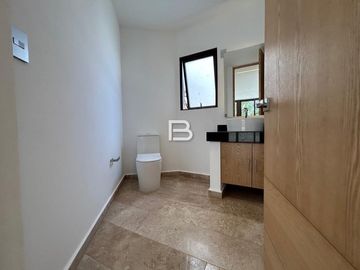 Puerto Cancun Casa En Venta La Laguna 1