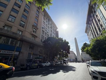 OPORTUNIDAD!! VENTA OFICINA EN MICROCENTRO