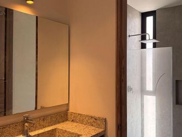 PUNTA TIBURON, Casa en VENTA de 3 recamaras y jardin