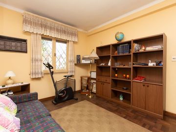 VENTA CASA EN CIUDAD JARDIN 4 AMB - PERMUTA