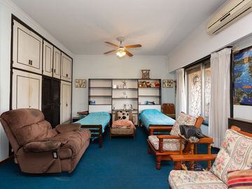 VENTA CASA EN CIUDAD JARDIN 4 AMB - PERMUTA