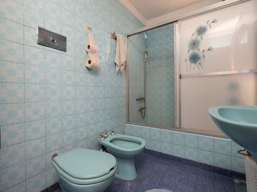 VENTA CASA EN CIUDAD JARDIN 4 AMB - PERMUTA