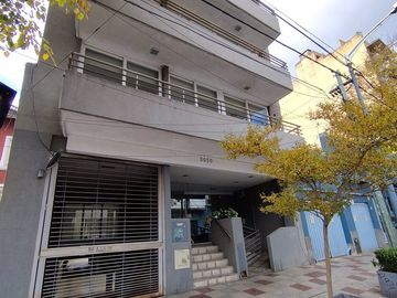 VENTA DEPARTAMENTO  2 AMB BALCON SUM GYM LAUNDRY