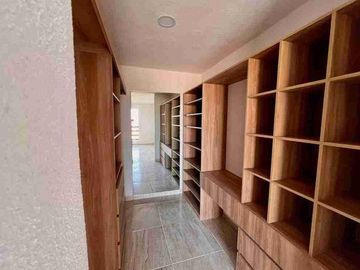 Casa en Venta en Lomas de Angelópolis
