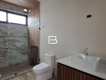 Casa en Venta Via Cumbres Cancun