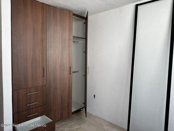Ciudad Maderas casa de 3 recamaras en VENTA RAH3668