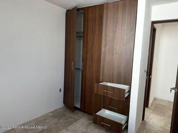 Ciudad Maderas casa de 3 recamaras en VENTA RAH3668
